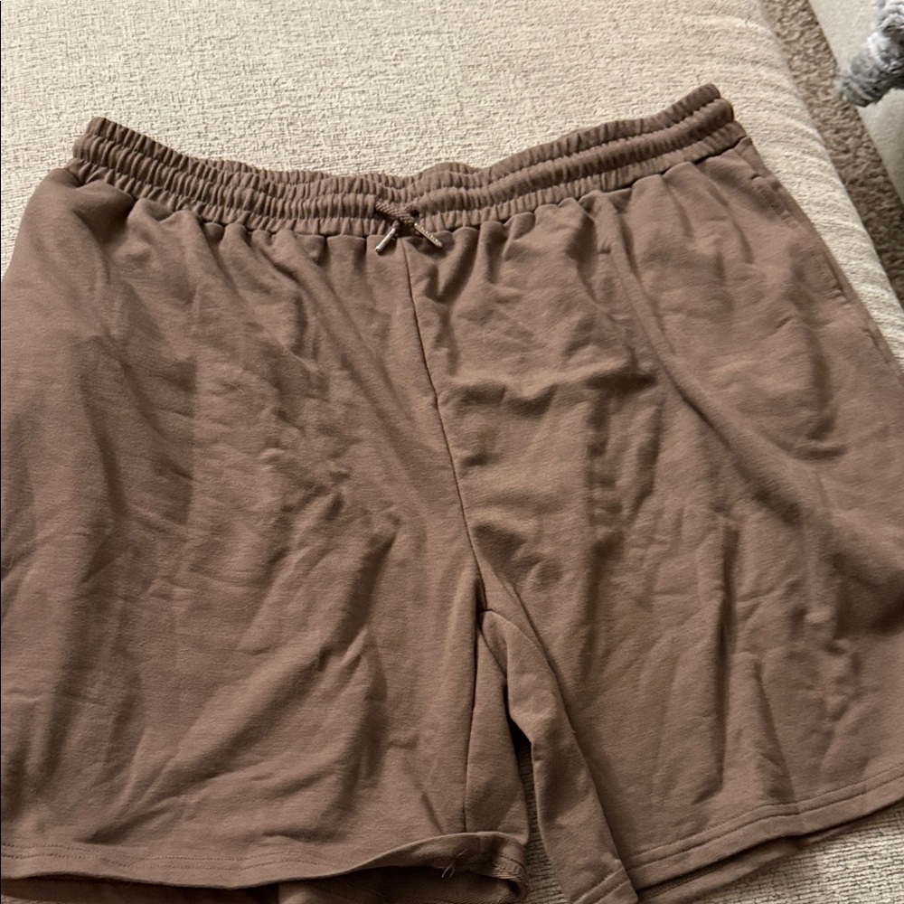 Women's Athletic Shorts in Tan